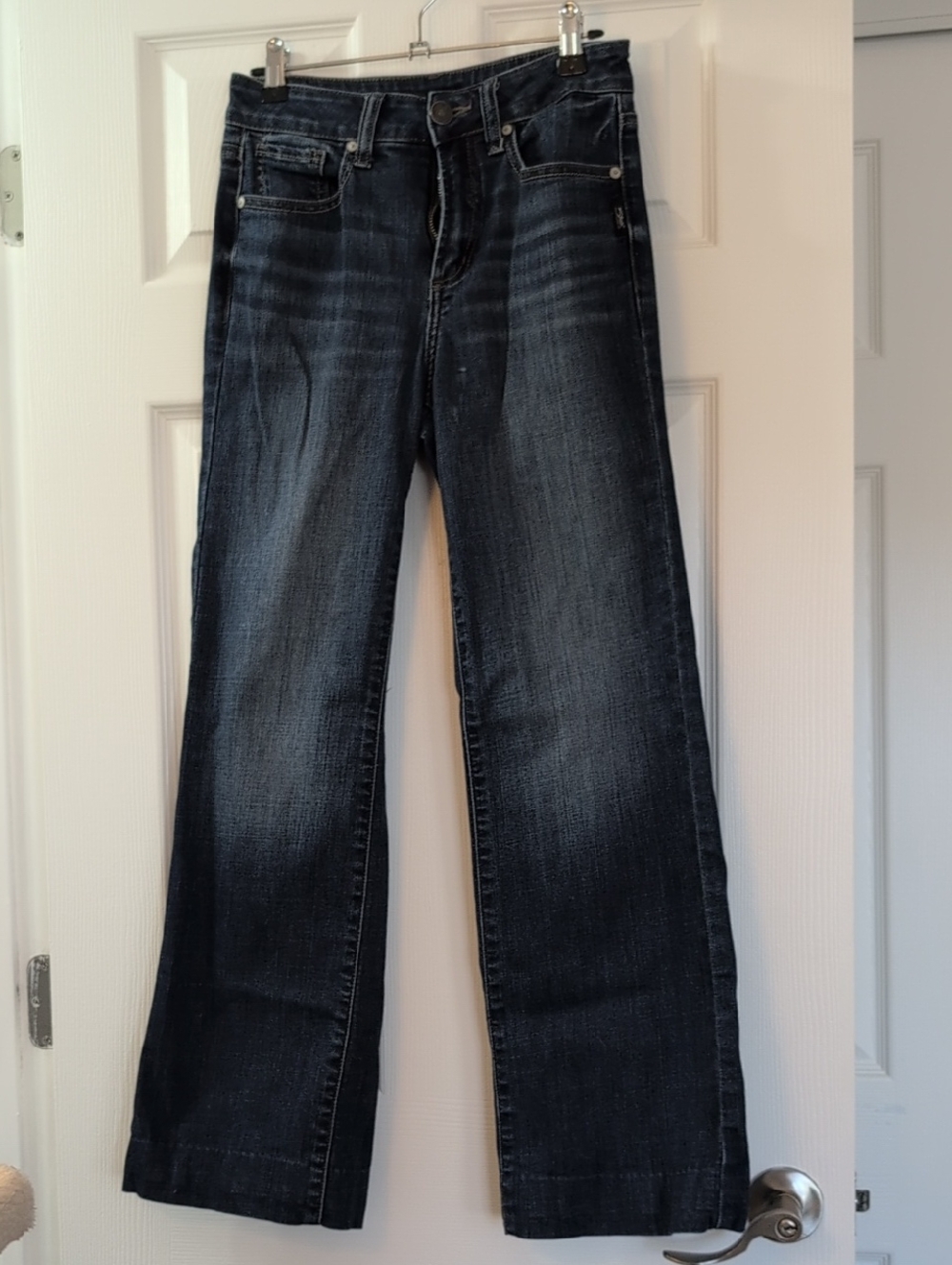 Silver Jeans Women's Wide Leg Jeans in Dark Indigo Wash